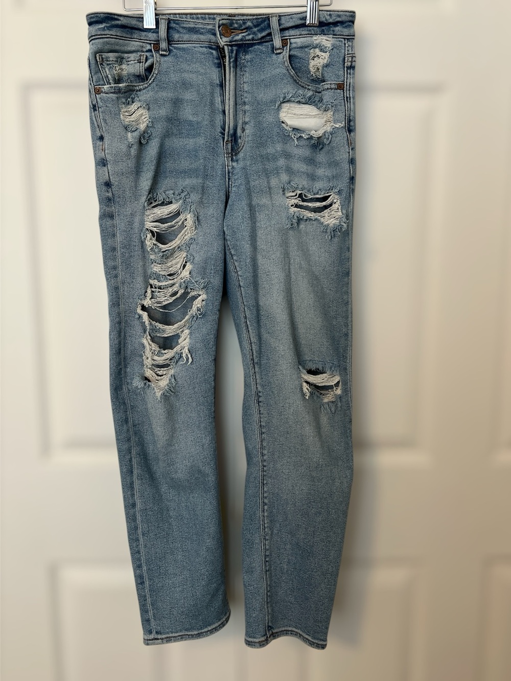 American Eagle Outfitters Light Blue Distressed Straight-Leg Jeans